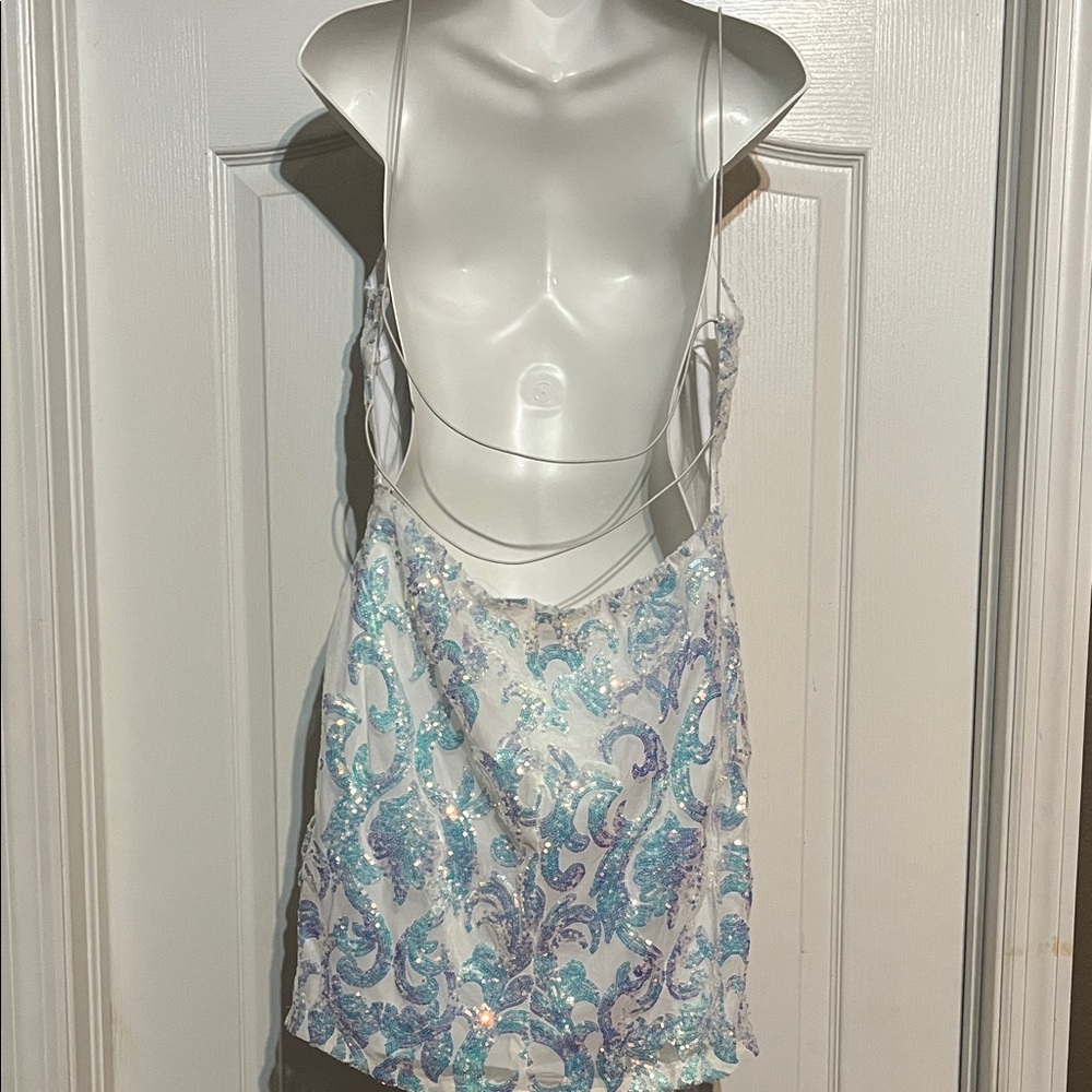 White Mini Dress with Blue Iridescent Sequin Detail Size M - Picture 4 of 7